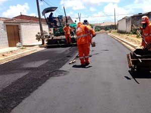 Prefeitura avança com pavimento em ruas da Santa Lúcia nesta quarta-feira (02)