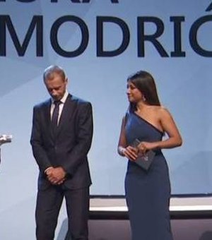 Modric derruba Cristiano Ronaldo e é eleito melhor jogador da Europa