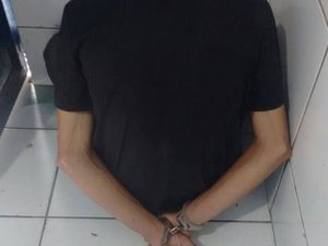 Homem é preso após roubar cerca de R$ 180,00 em shampoos em shopping