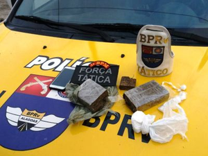 Força Tática prende acusado de tráfico de drogas na Ponta da Terra