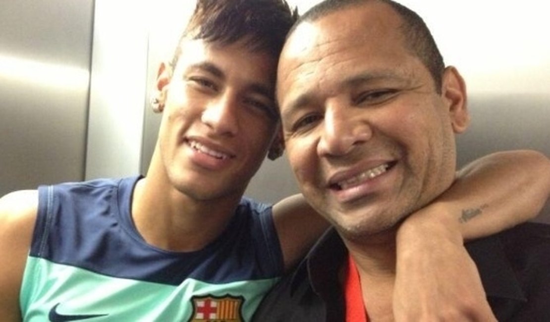 Neymar e pai são condenados a pagar R$ 460 mil a Receita