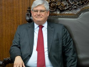 Janot defende no STF decisão de Cunha que deflagrou impeachment