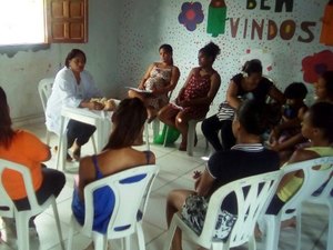 CRAS Dom Adelmo desenvolve atividades com gestantes