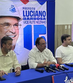 [Vídeo] Luciano Barbosa celebra reeleição com mais de 100 mil votos e projeta novos desafios para Arapiraca