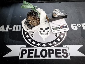 Jovens são presos acusados de tráfico de drogas em Maragogi