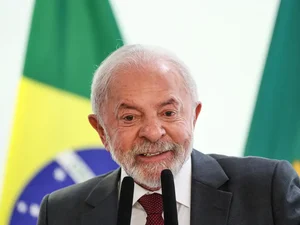 Lula quer expulsão de servidor que agrediu mulher e criança no DF