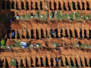 Brasil passa de 9,2 mil mortes e 136 mil casos do novo coronavírus 