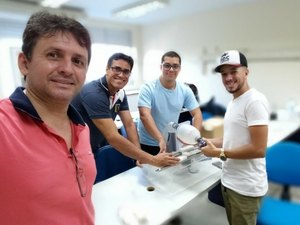 Respirador mecânico de baixo custo é produzido com ajuda de professor e estudante do Ifal