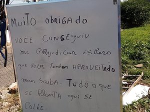 Serralheiro tem ferramentas furtadas e deixa mensagem para o ladrão em placa: 'O que se planta aqui se colhe'