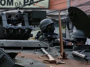 Forças Armadas montam estrutura na mata para prender criminosos na Rocinha