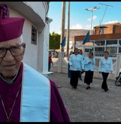 [Vídeo] Aos 98 anos, Dom Hildebrando prestigia mais uma vez Festa da Padroeira de Arapiraca