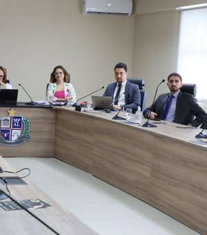 MPAL, MPF e DPE reúnem gestor da Sesau e pessoas com albinismo para buscar efetivação de políticas públicas de garantia da saúde