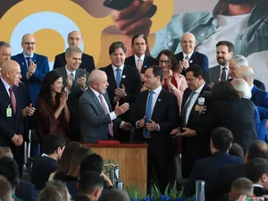 Lula assina decreto da TV 3.0; novo sistema deve começar em 2026
