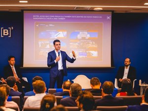 JHC cumpre agenda na Bolsa de Valores de São Paulo para ampliar investimentos na educação