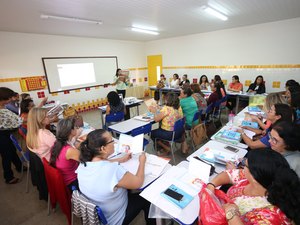  Marechal Deodoro recebe coleção de livros do IAB para auxiliar no aprendizado e fluência de leitura