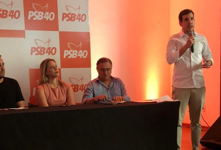 UB ou PSB? Após vídeo em que diz estar filiado à UB, João Caldas aparece em reunião do PSB