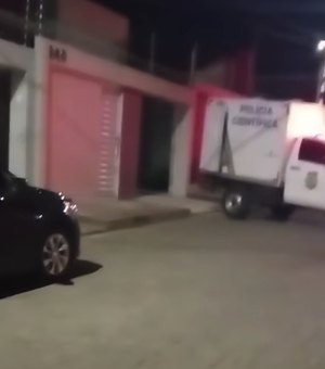 Corpo de mulher em decomposição é encontrado dentro de residência em Arapiraca