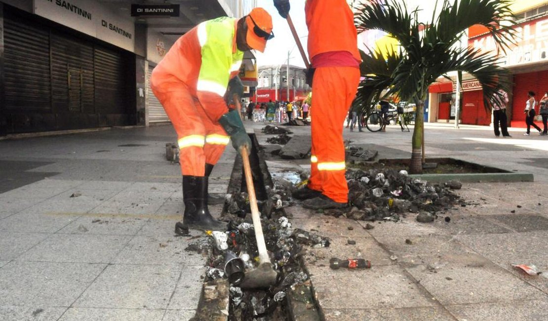 Prefeitura de Maceió desobstrui mais de 10.500 metros de galerias pluviais