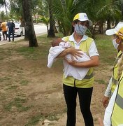 Criança de dois meses é resgatada na orla de Ponta Verde