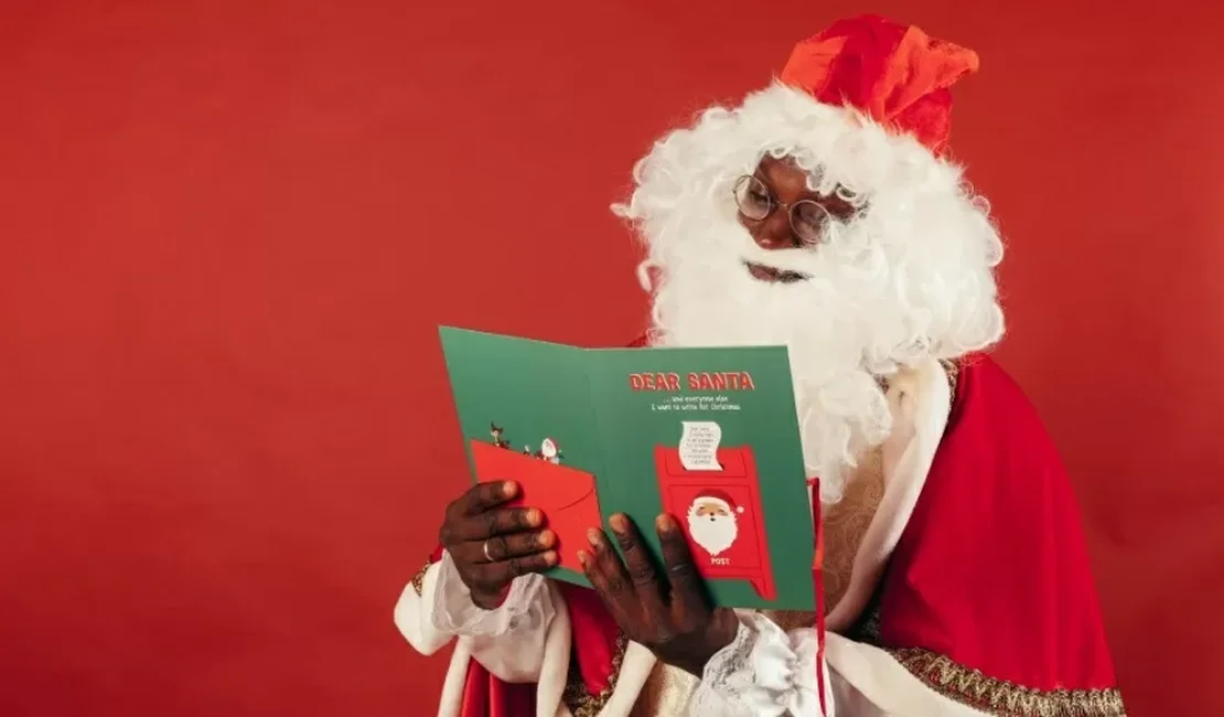 Menina pede em cartinha que Papai Noel dê dinheiro aos pais: 'Me desculpe'