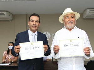 Prefeito José Pacheco Filho é diplomado para reassumir gestão de São Sebastião