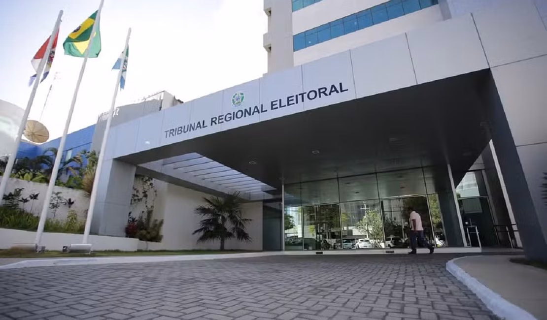 Empresa responsável por pesquisa eleitoral em AL é multada por irregularidade