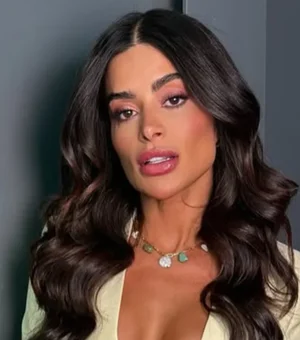 Entenda por que Aline Campos parou de usar o sobrenome Riscado