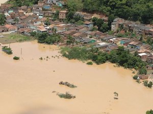 Chuvas na Bahia: sobe para 24 o número de mortos pelas enchentes