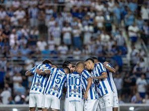 CSA perde por 3 a 2 para o Caxias no Estádio Rei Pelé