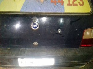 Cabos eleitorais são perseguidos e tem carro atingido por disparo de arma de fogo