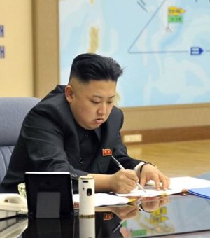  Líder da Coreia do Norte é reeleito pelo Parlamento