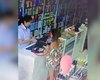 Mulher é flagrada furtando carteira em farmácia no bairro Jacintinho