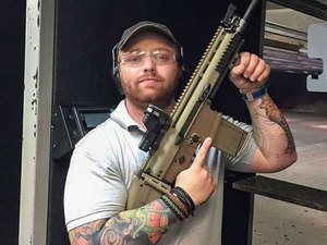 'Fiz campanha para Bolsonaro e me arrependi', diz hacker