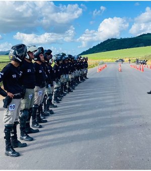 Policiais da Região Norte de Alagoas fazem estágio de motopatrulhamento