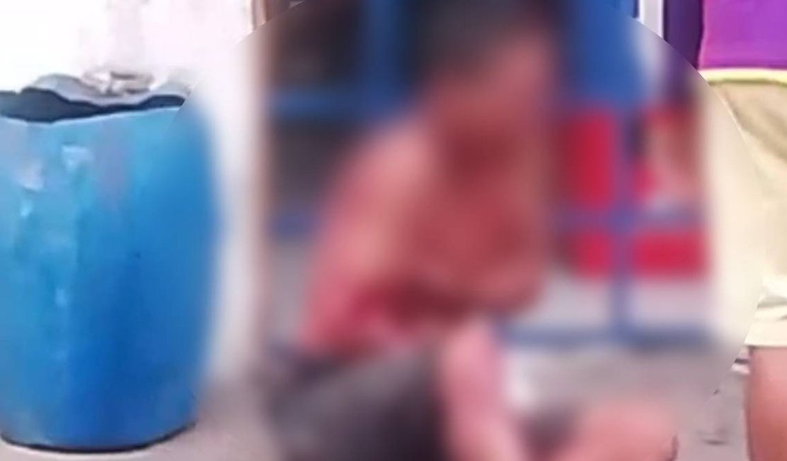 Homem tenta matar outro com garrafa de vidro e é preso no Jacintinho