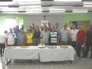 Câmara Municipal de Arapiraca comemora Dia dos Pais dos servidores e vereadores