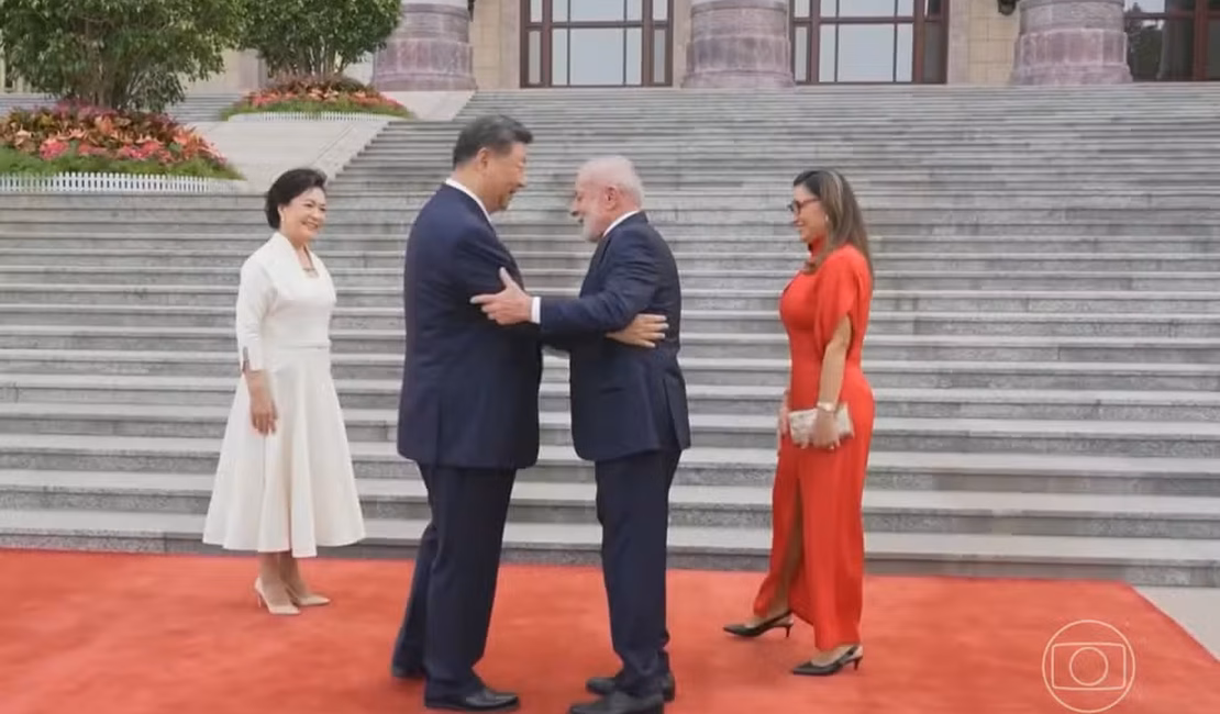 Lula reclama de vazamento de conversa com presidente chinês e Janja e diz que era confidencial