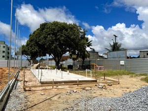 Benedito Bentes ganha areninha na Praça das Oliveiras