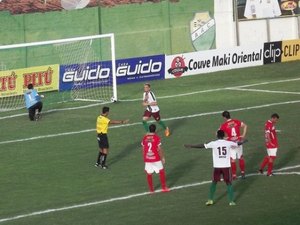 CSE sofre empate e deixa Penedense na luta pela permanência