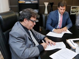 Justiça assina convênio com Prefeitura para criar centro de Conciliação em Marechal