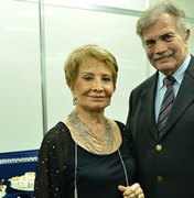 Tarcísio Meira e Glória Menezes são internados com covid-19