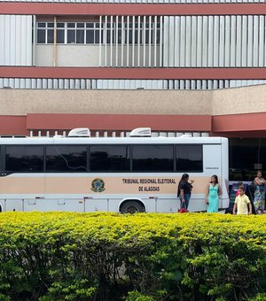 Ônibus itinerante do TRE atende indígenas e quilombolas em São Sebastião e Santa Luzia do Norte