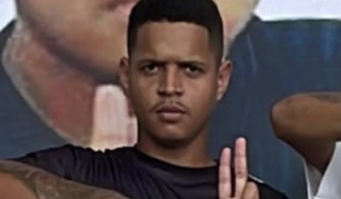 Jovem é morto a tiros enquanto assistia a partida de futebol em Arapiraca