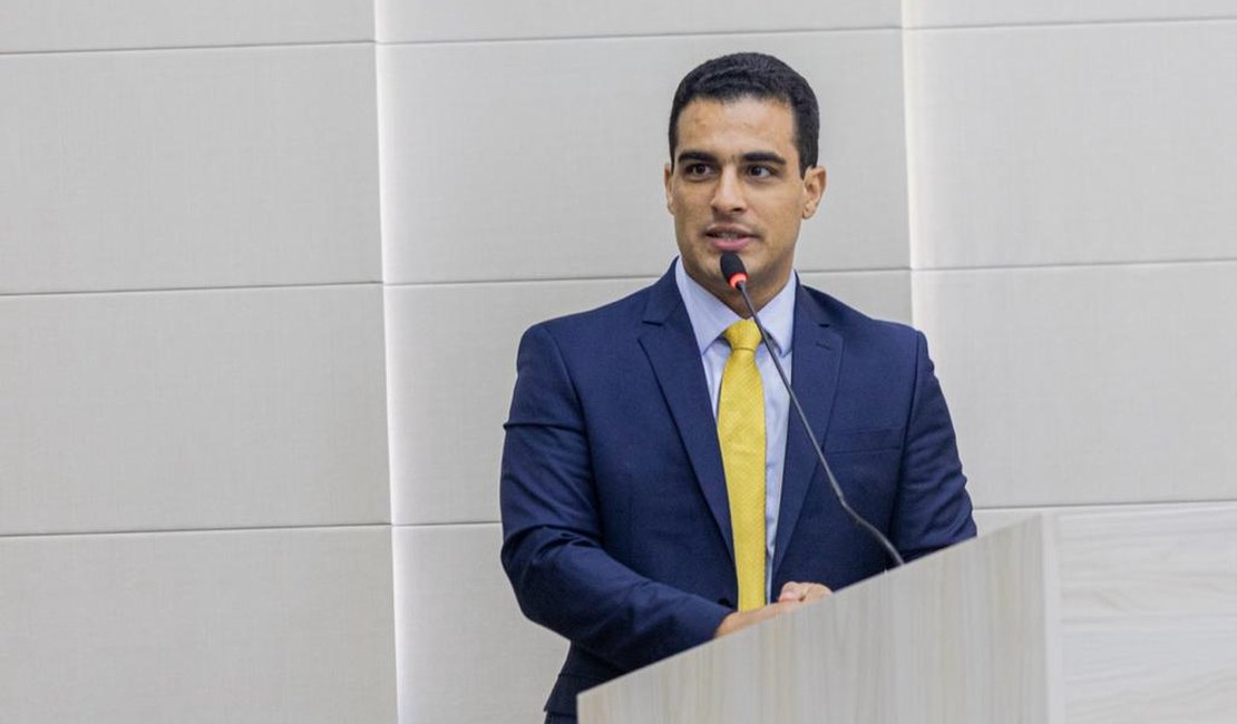 Galba Netto e João Catunda irão a Brasília prestigiar eleição da Câmara que reconduzirá Arthur Lira à presidência