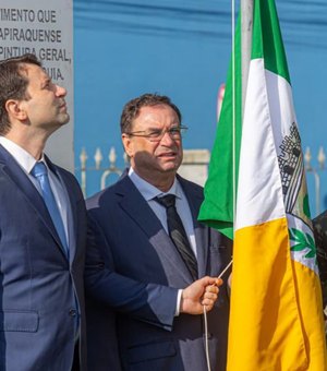 Arapiraca inicia comemorações do 7 de Setembro com representantes da terra hasteando as bandeiras