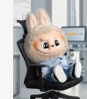 Além do bebê reborn, novo boneco viralizou no Brasil: conheça o Labubu