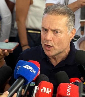 Renan Filho evita comentar possível embate contra Alfredo Gaspar nas eleições; veja reação