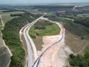 Obras de infraestrutura de transportes avançam e promove crescimento econômico de AL