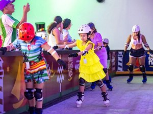 Três bairros de Maceió ganham pista de patinação no Natal de Todos Nós