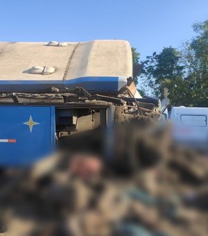 Acidente em rodovia no interior de SP provoca mais de 30 mortes